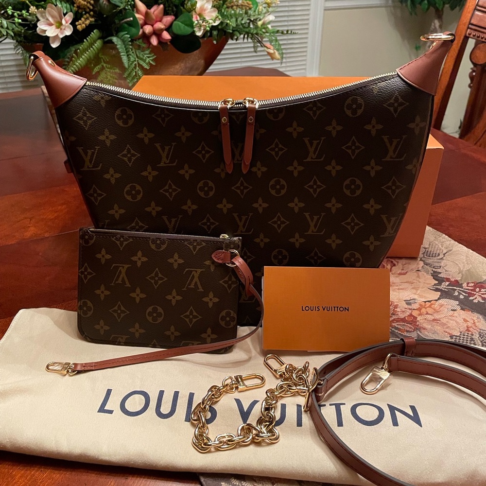Never Used Louis Vuitton Loop Hobo Monogram Shoulder Bag with Accessories!